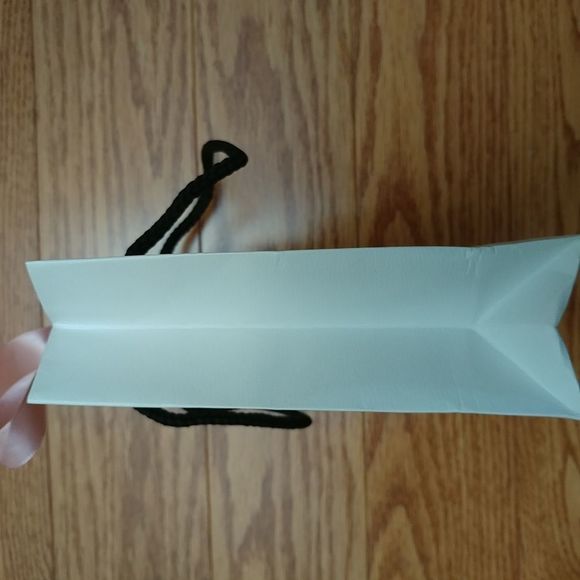 $5 add on Pandora small paper gift bag - Picture 3 of 5